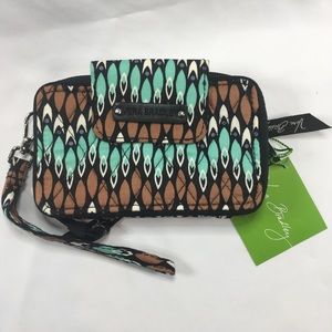 Vera Bradley Smartphone Wristlet